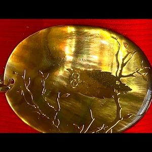 Genuine 18KGP abalone owl art work pendant